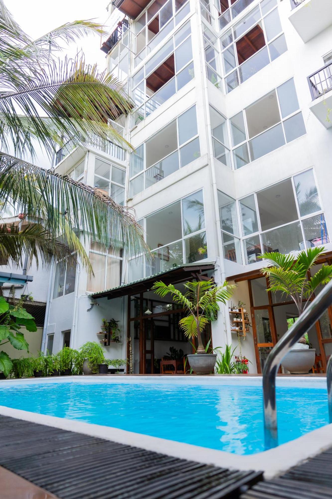 Sea Cloud Hotel Unawatuna Buitenkant foto